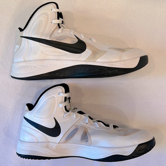 Nike Zoom Hyperfuse 2012 White Black High Top Basketball Shoes 11.5 GUC - Picture 5 of 11